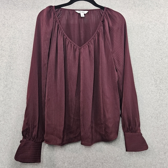 Nine West V-Neck Blouson Top Women's Small Plum Burgundy Shadow Stripe - Picture 1 of 6